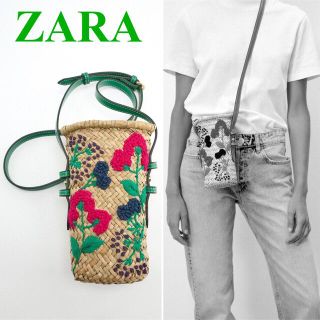 ザラ(ZARA)の新品　2022ss ZARA ラフィア　刺繍　ミニクロスボディ　かごバッグ(かごバッグ/ストローバッグ)