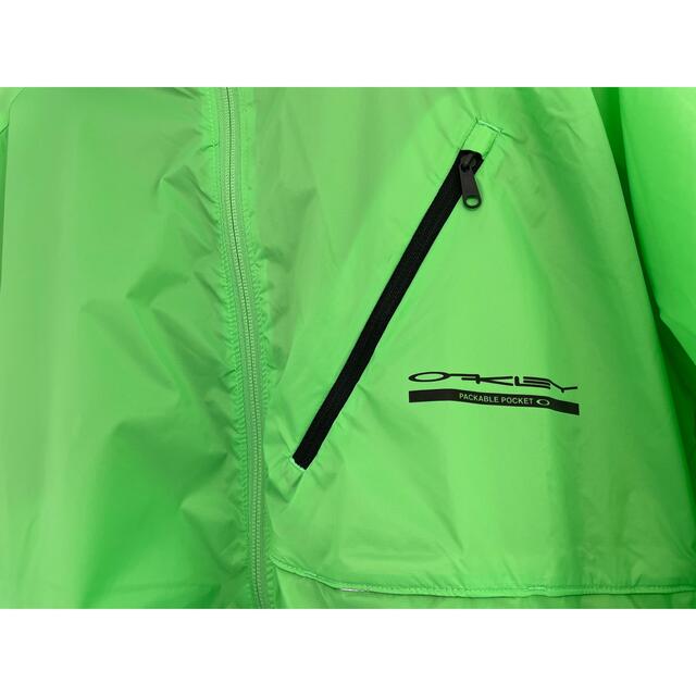 Oakley(オークリー)の⭐️ 新品未使用 OAKLEY ⭐️ Packable Jacket サイズXL メンズのジャケット/アウター(ナイロンジャケット)の商品写真