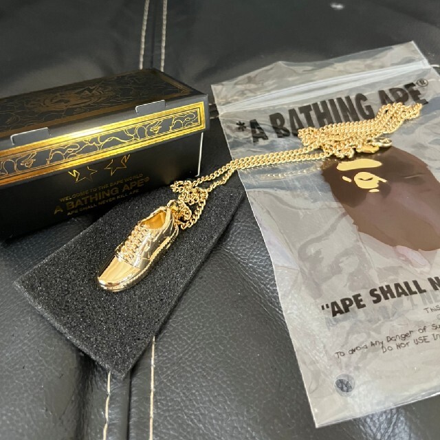 A BATHING APE(アベイシングエイプ)の【非売品】BAPE STA NECKLACE メンズのアクセサリー(ネックレス)の商品写真