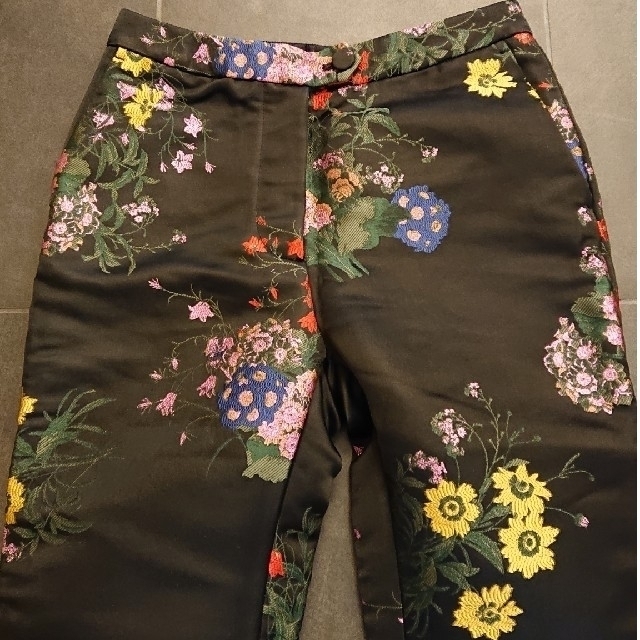 Erdem(アーデム)のERDEM H&M コラボレーション パンツ レディースのパンツ(その他)の商品写真