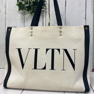 ヴァレンティノ トートバッグの通販 300点以上 | VALENTINOを買うなら ヴァレンティノ トートバッグの通販 300点以上 | VALENTINOを買うなら