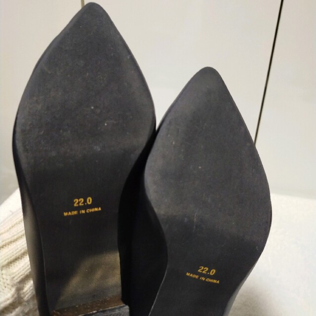 alala(アララ)のブラック パンプス 22センチ レディースの靴/シューズ(ハイヒール/パンプス)の商品写真