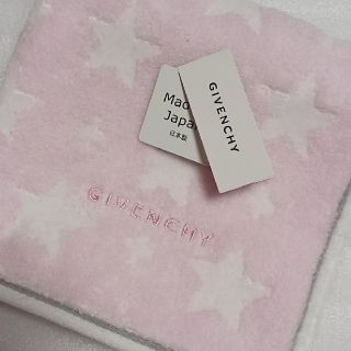 ジバンシィ(GIVENCHY)の値下げ📌ジバンシイ☆大判タオルハンカチ🌟(ハンカチ)