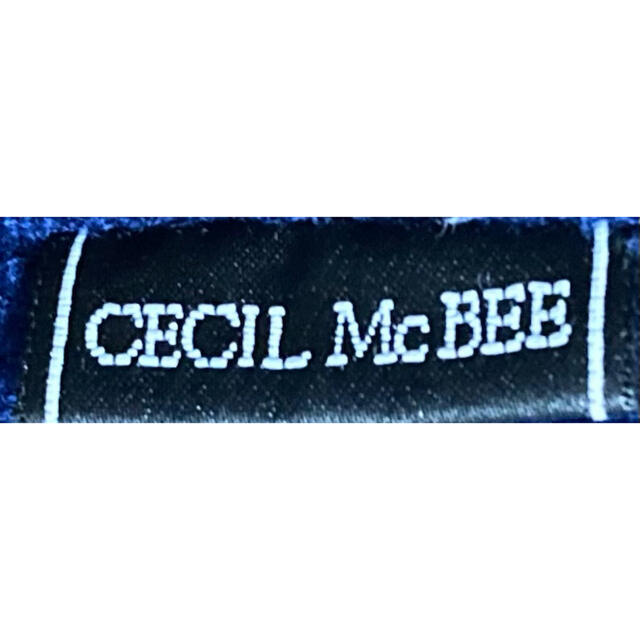 CECIL McBEE(セシルマクビー)の♡CECILMcBEE セシル ネイビー バックリボン トップス Mサイズ♡ レディースのトップス(ニット/セーター)の商品写真