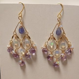 限界価格SALE‼️タンザナイト💙&オパールシャンデリアピアス(ピアス)