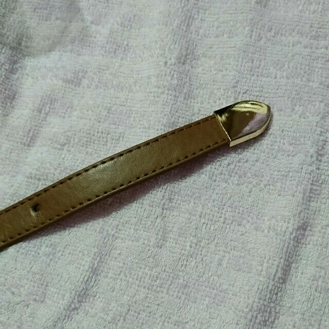 OLIVEdesOLIVE(オリーブデオリーブ)の茶色 ベルト レディースのファッション小物(ベルト)の商品写真