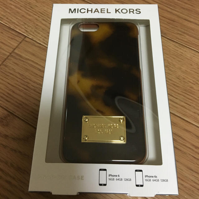 Michael Kors(マイケルコース)の【完売】MICHAEL KORS iPhone6/6Sケース べっ甲 スマホ/家電/カメラのスマホアクセサリー(iPhoneケース)の商品写真