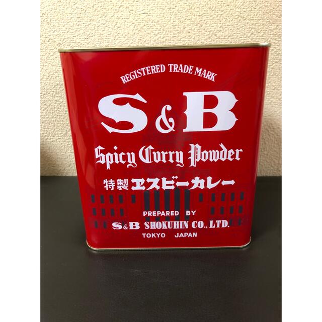 S &Bカレー粉業務用　二kg 赤缶