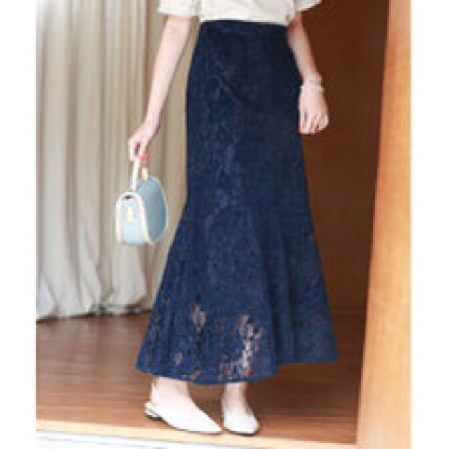 《ご成約》新品定価約4万円タグ付き ロイヤルブルー 総レース裾フレアスカート