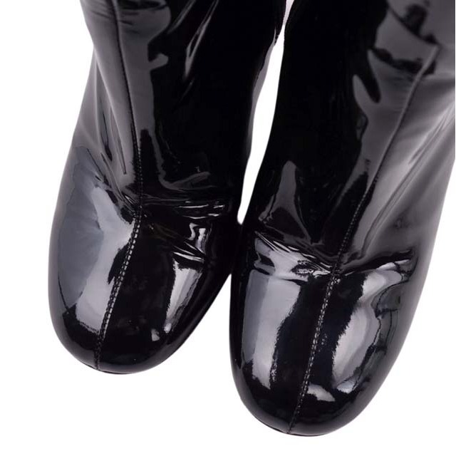 Gucci(グッチ)のグッチ ブーツ パテントレザー ショートブーツ サイドジップ ヒール エナメル レディースの靴/シューズ(ブーツ)の商品写真