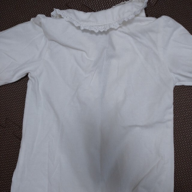 白長袖　式服にも　女の子　110 キッズ/ベビー/マタニティのキッズ服女の子用(90cm~)(Tシャツ/カットソー)の商品写真