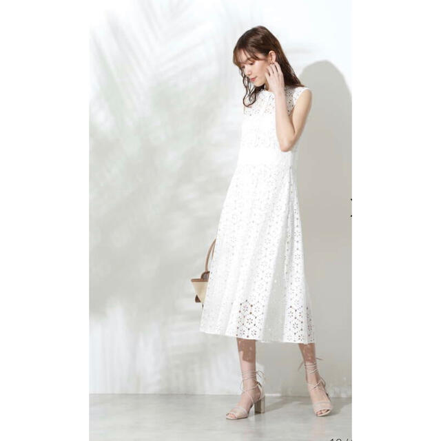 JILLSTUART(ジルスチュアート)の《Endy ROBE》クラークレースワンピース レディースのワンピース(ひざ丈ワンピース)の商品写真