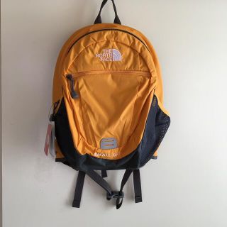 ザノースフェイス(THE NORTH FACE)の新品★THE NORTH FACEノースフェイス★スモールデイ リュック(リュックサック)