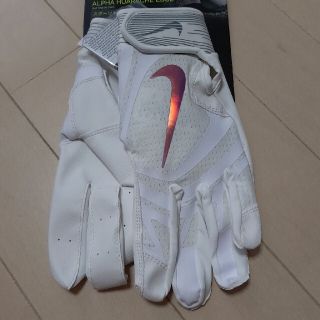 ナイキ(NIKE)のNIKE バッティンググローブ　Mサイズ　ナイキ(グローブ)