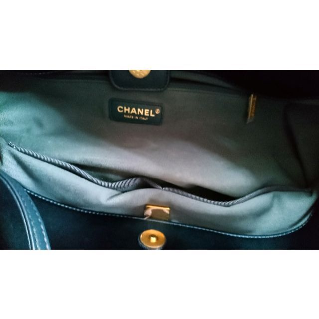 CHANEL(シャネル)のCHANELショッバー レディースのバッグ(トートバッグ)の商品写真