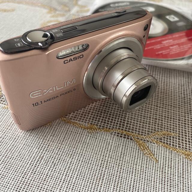 CASIO(カシオ)のデジカメexilim スマホ/家電/カメラのカメラ(コンパクトデジタルカメラ)の商品写真