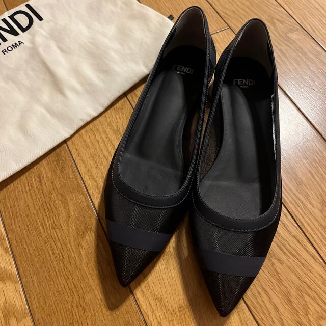 FENDI☆フラットシューズ