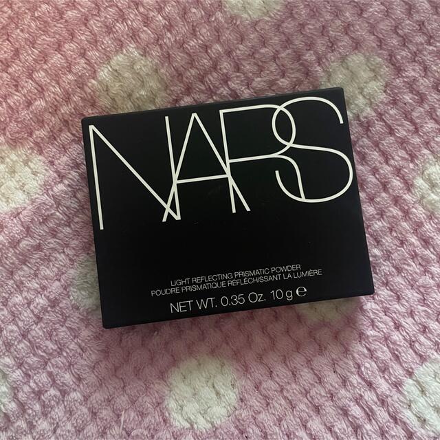 NARS(ナーズ)の【新品未使用】NARS ライトリフレクティングプリズマティックパウダー コスメ/美容のベースメイク/化粧品(フェイスパウダー)の商品写真