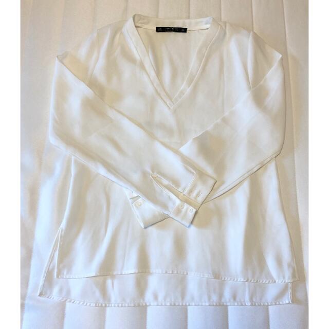 ZARA(ザラ)の★ZARA★カットソー レディースのトップス(シャツ/ブラウス(長袖/七分))の商品写真