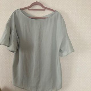 ジーユー(GU)のGU グリーン　Tシャツ(Tシャツ(半袖/袖なし))