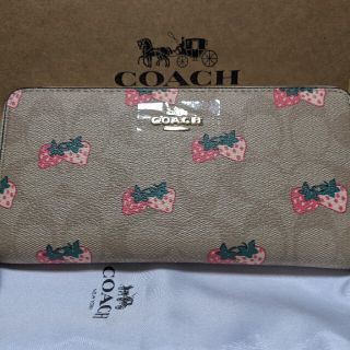 コーチ(COACH)のCOACH  長財布　シグネチャー　いちご(財布)