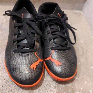 プーマ(PUMA)のPUMA☆ブラックレザースニーカー☆22(スニーカー)