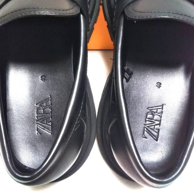 ZARA(ザラ)の美品  ZARA  ダッドシューズ   40  マキシソール メンズの靴/シューズ(ドレス/ビジネス)の商品写真