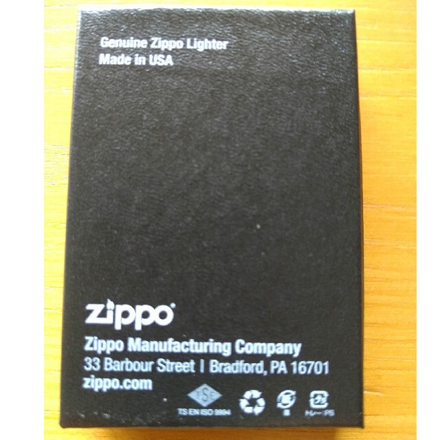 【価格変更】Supreme ZIPPOライター