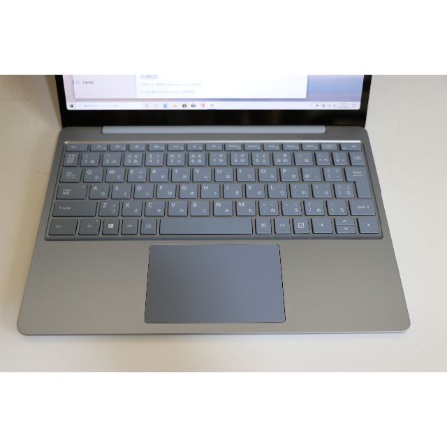 Microsoft(マイクロソフト)のSurface Laptop Go Core i5 8GB/office AC無 スマホ/家電/カメラのPC/タブレット(ノートPC)の商品写真