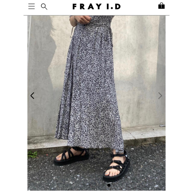 FRAY I.D(フレイアイディー)の週末限定値下げ‼️【美品】フレイアイディー 小花柄 2way ロングワンピース レディースのワンピース(ロングワンピース/マキシワンピース)の商品写真