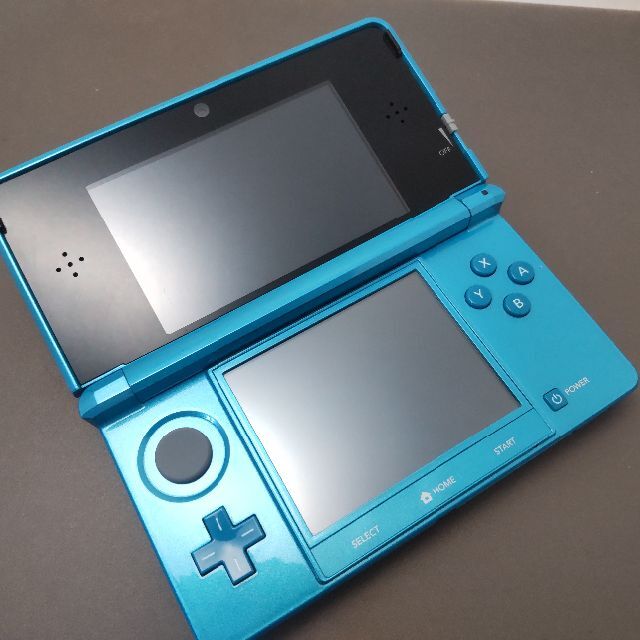 安心の整備済み！◆任天堂3DS 本体◆ライトブルー◆68