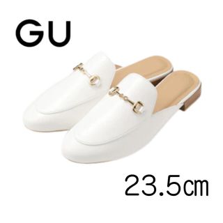 ジーユー(GU)の【新品未使用】GU ビットバブーシュ M (23.5㎝)(サンダル)