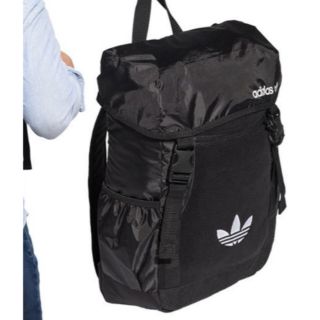 アディダス(adidas)の【美品】　adidas リュック　バックパック　黒　ブラック(バッグパック/リュック)