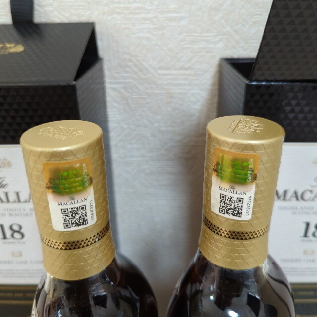 未開栓 ザ・マッカラン 18年 シェリーオーク 2本セット 食品/飲料/酒の酒(ウイスキー)の商品写真