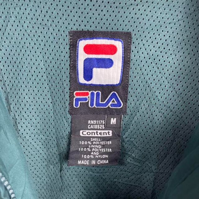 FILA(フィラ)の90's FILA フィラ ロゴ刺繍　ゆるだぼ マウンテンジャケット　極美品 メンズのジャケット/アウター(ブルゾン)の商品写真