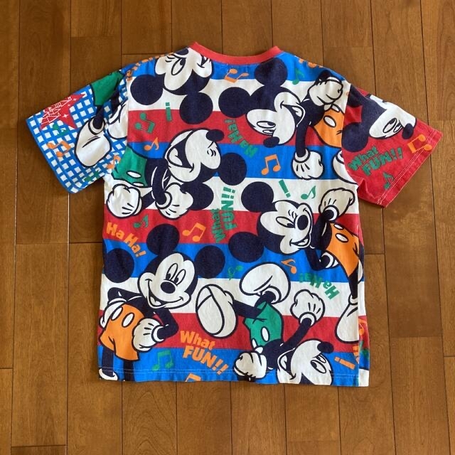 Disney(ディズニー)のディズニー　Tシャツ　ミッキー　L メンズのトップス(Tシャツ/カットソー(半袖/袖なし))の商品写真