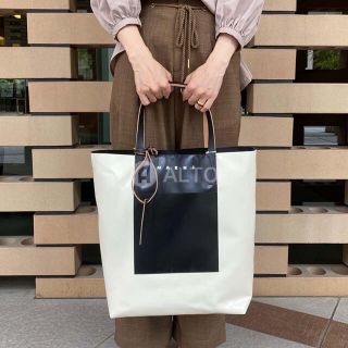 マルニ バイカラーの通販 400点以上 | Marniを買うならラクマ マルニ バイカラーの通販 400点以上 | Marniを買うならラクマ