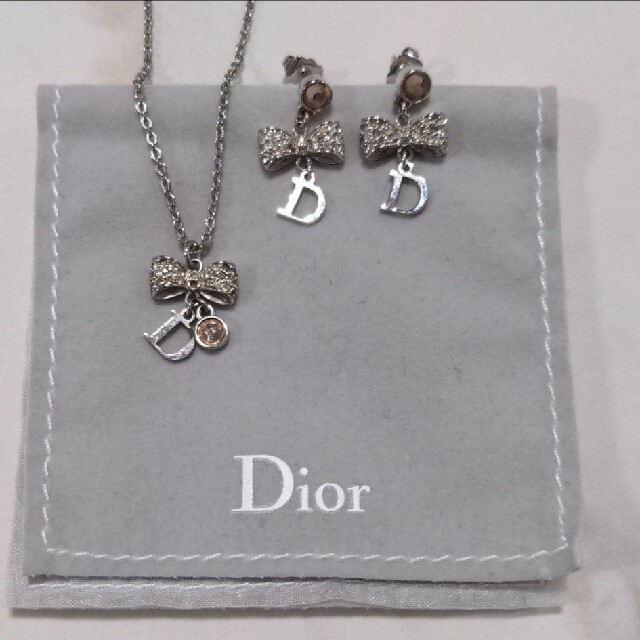 Christian Dior - Dior ディオール リボン ストーン  ロゴ ネックレス ピアス