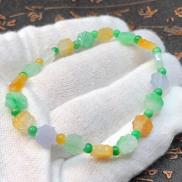 ブレスレット かわいい 本翡翠 高氷ヒスイ 誕生日プレゼント ブレスレット かわいい 本翡翠 高氷ヒスイ 誕生日プレゼント