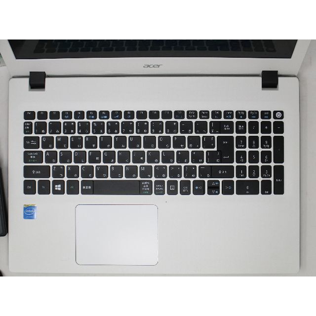 Acer(エイサー)のacerノートパソコンE5-532-A14D Office SSD128GB スマホ/家電/カメラのPC/タブレット(ノートPC)の商品写真