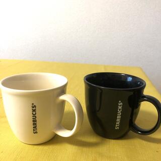 スターバックスコーヒー(Starbucks Coffee)のスターバックス　陶器カップ2個セット（ホワイト•ブラック）(グラス/カップ)