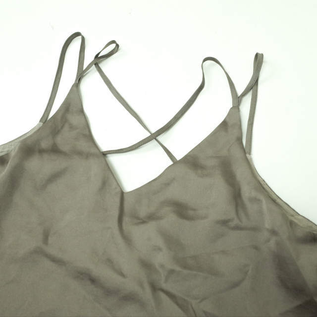 TODAYFUL(トゥデイフル)のTODAYFUL トゥデイフル Back Cross Camisole バッククロスキャミソール 11810434 Free カーキ LIFE's トップス【中古】【TODAYFUL】 レディースのトップス(キャミソール)の商品写真