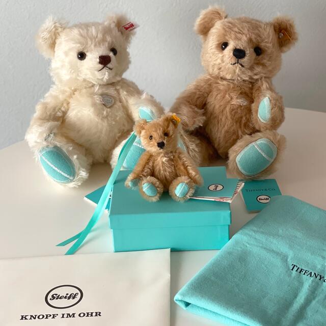 流行に Tiffany 【さゆり】ティファニーシュタイフコラボテディベア3匹セット Co.  ぬいぐるみ 