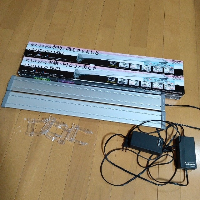 コトブキ フラットLED 600  2本セット