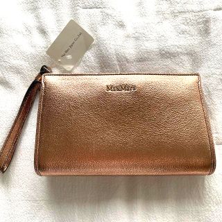 マックスマーラ(Max Mara)の新品未使用　Max Mara ピンクゴールド　ヤギ革　クラッチバッグ(クラッチバッグ)