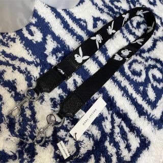 マークジェイコブス　パックショットMARC　JACOBSプレイボーイコラボ