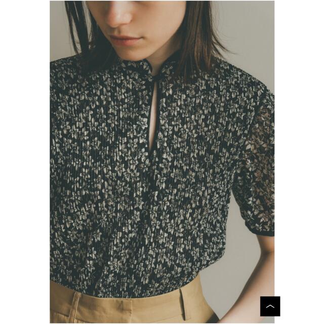 CLANE クラネ PLEATS FLORET TOPS