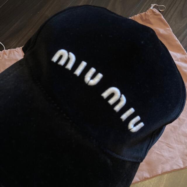MIU MIU ミュウミュウ ベルベット ベースボールキャップ S | refeccs
