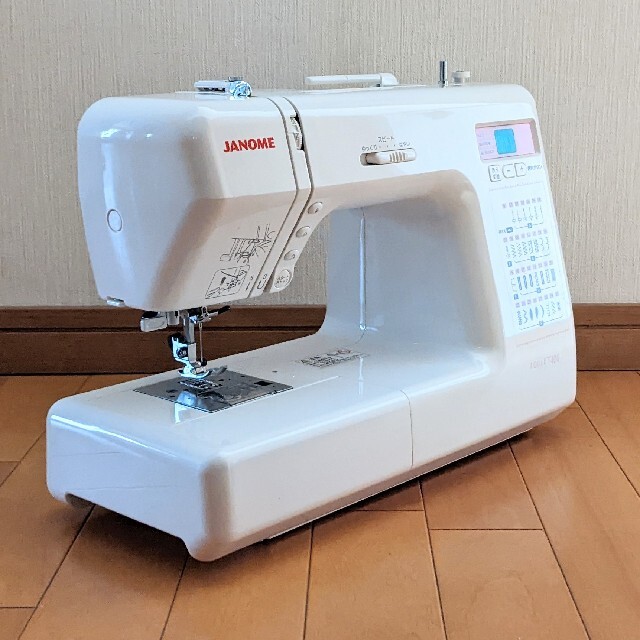 ジャノメ　コンピュータミシン　エクールT400