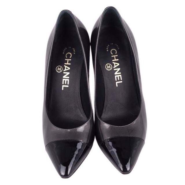 CHANEL(シャネル)のシャネル パンプス バイカラー エナメルレザー ヒール シューズ 靴 レディース レディースの靴/シューズ(ハイヒール/パンプス)の商品写真